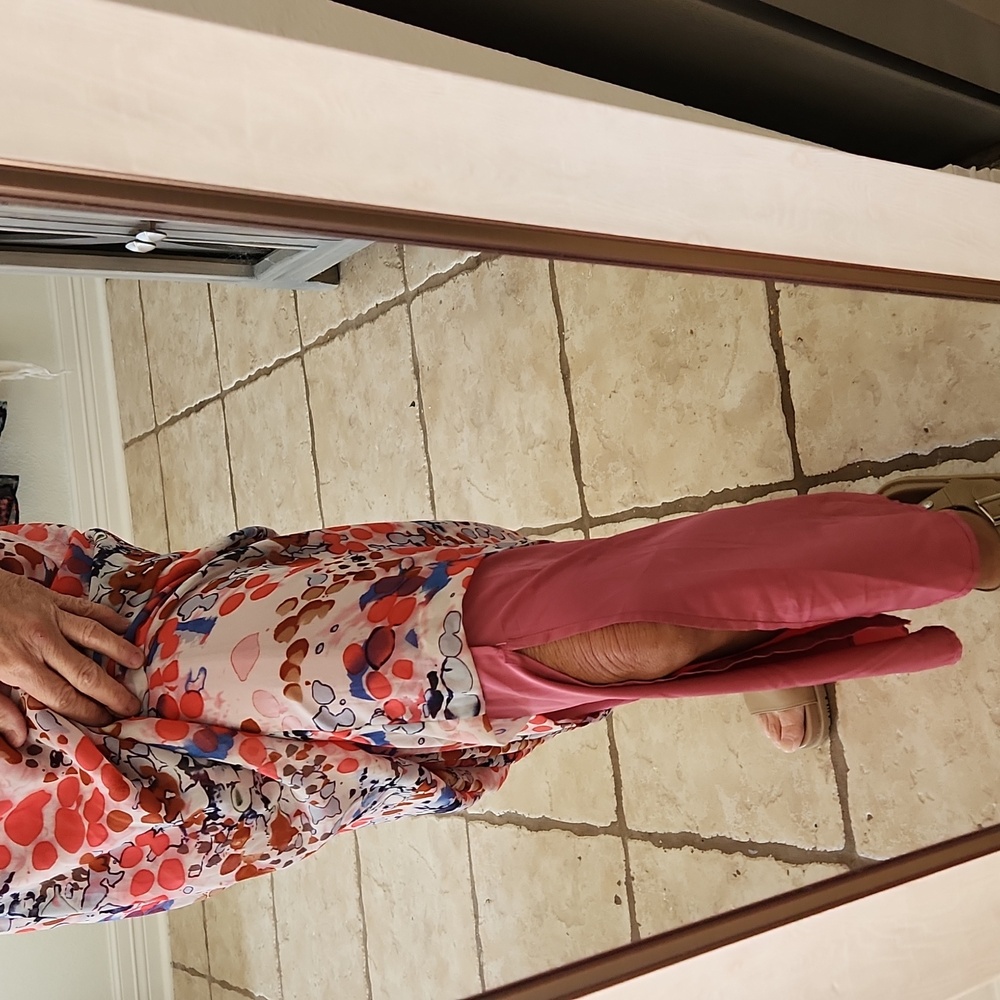 Gap - Picture 2 of 9